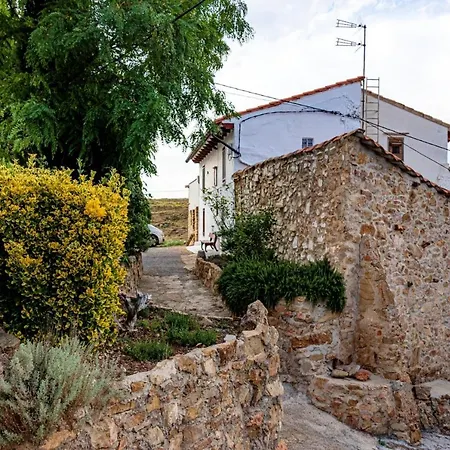 House With 6 Bedrooms In With Wonderful Mountain View And Furnished Terrace Albentosa